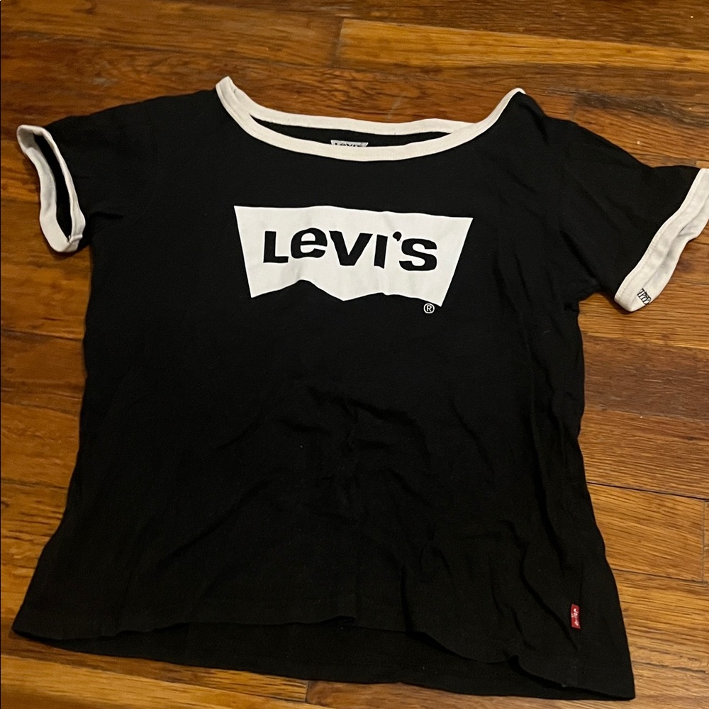 Levi's Black Tee with White Logo